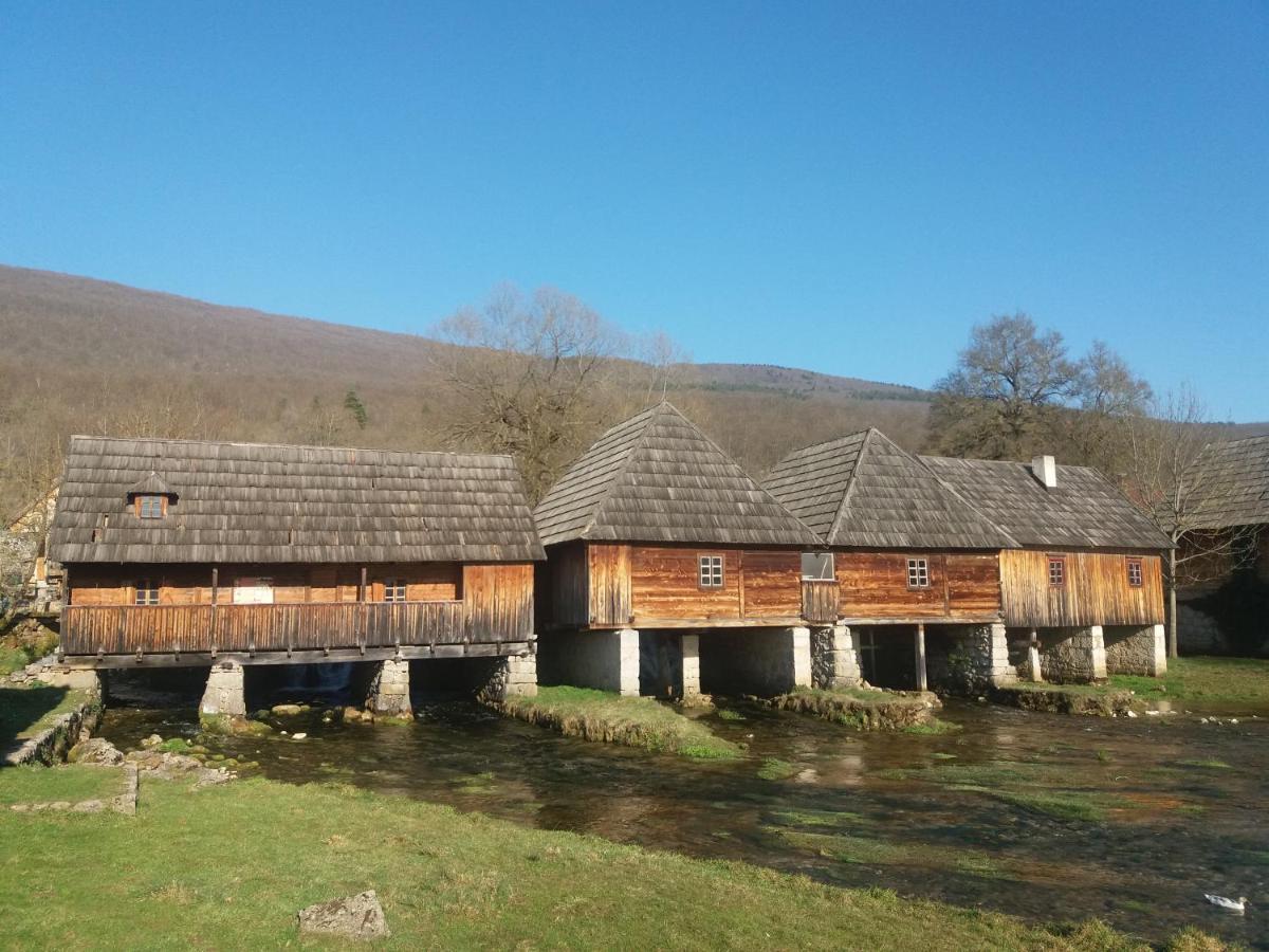Apartmani "Marina" Otočac Eksteriør bilde