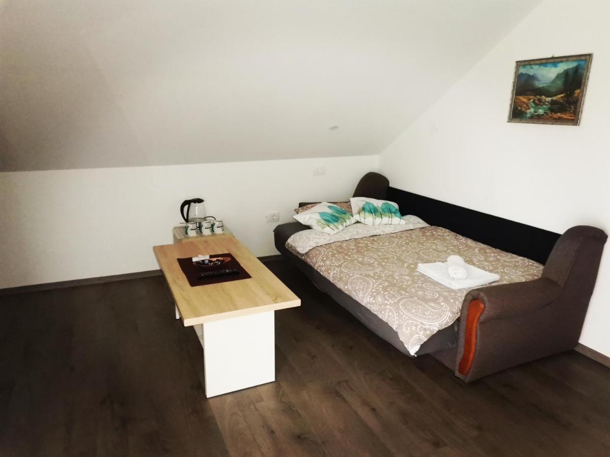 Apartmani "Marina" Otočac Eksteriør bilde