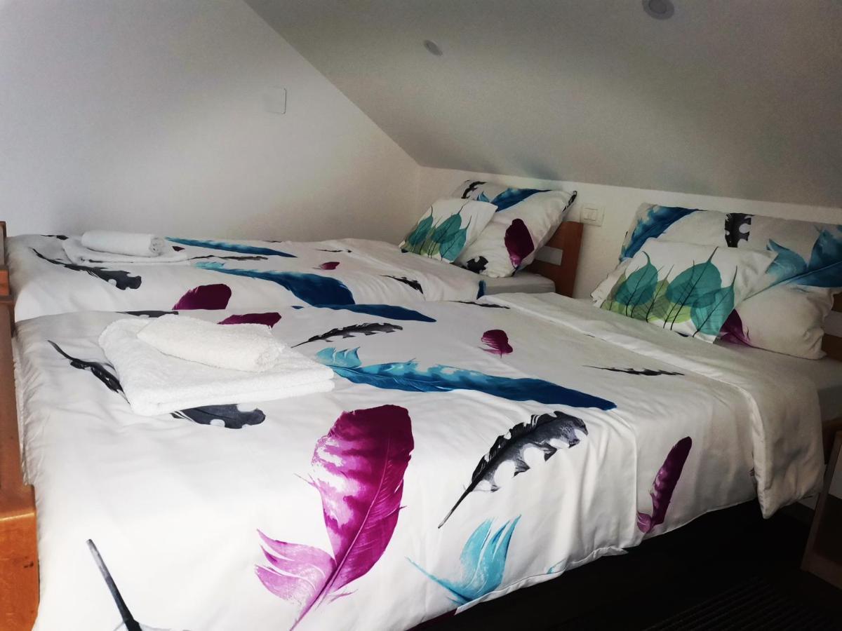 Apartmani "Marina" Otočac Eksteriør bilde