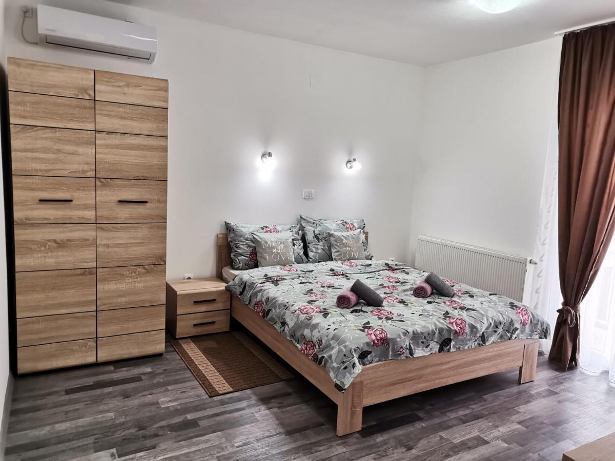 Apartmani "Marina" Otočac Eksteriør bilde