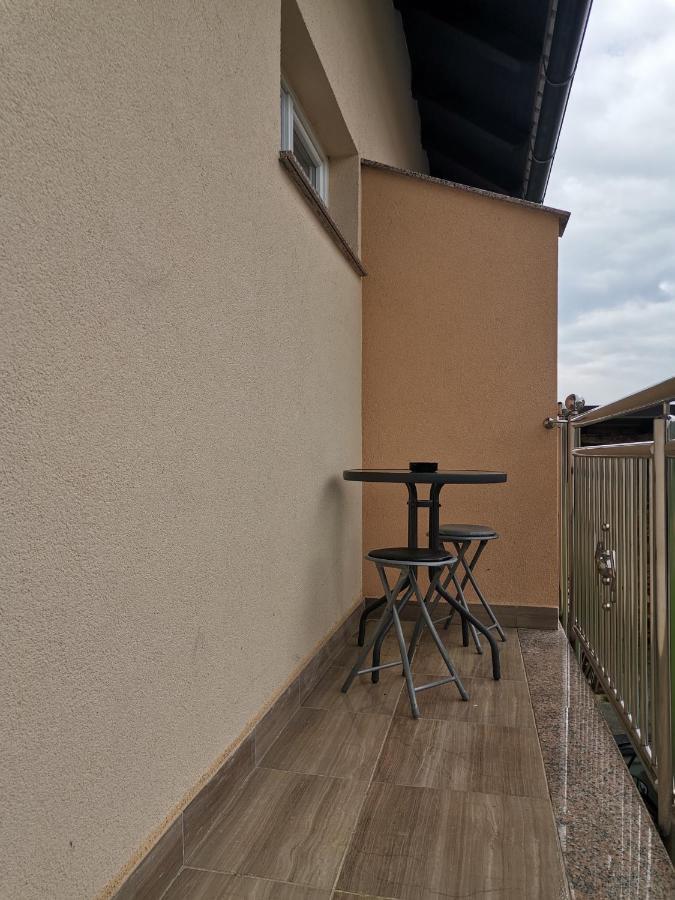 Apartmani "Marina" Otočac Eksteriør bilde