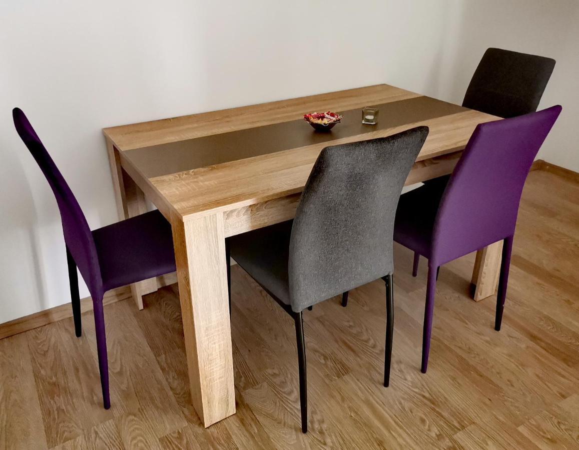 Apartmani "Marina" Otočac Eksteriør bilde